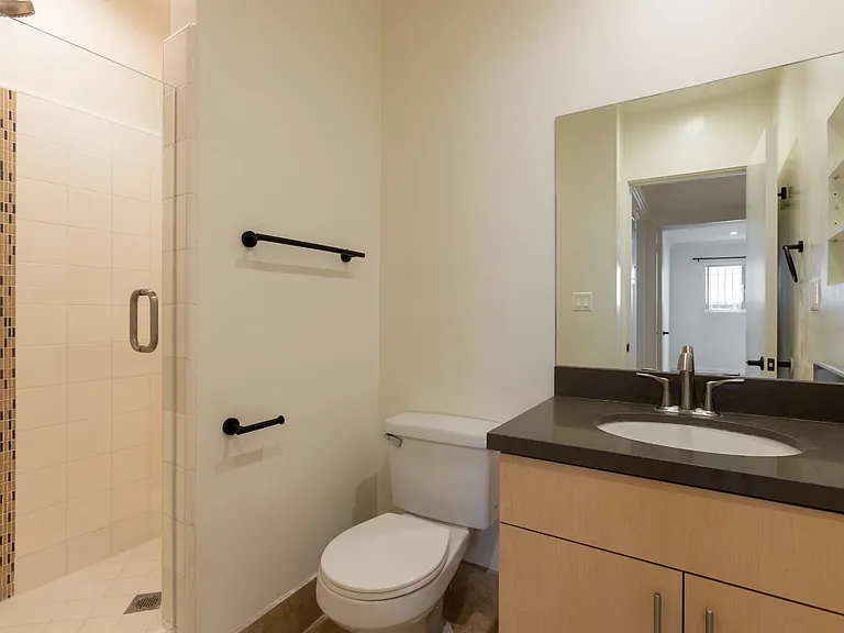 2nd bathroom