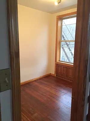 Rented by Moses Stoller, LREB | media 1
