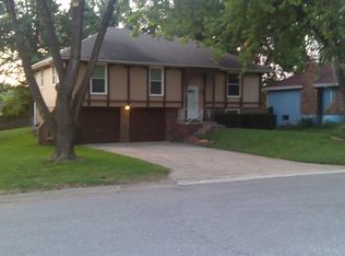 1908 N Concord Rd, Independence, MO 64058