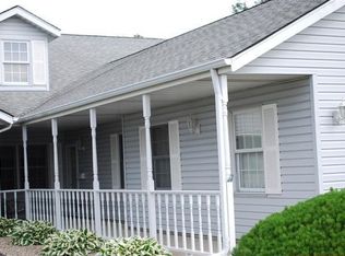 11375 Ventura Dr, Saint John, IN 46373