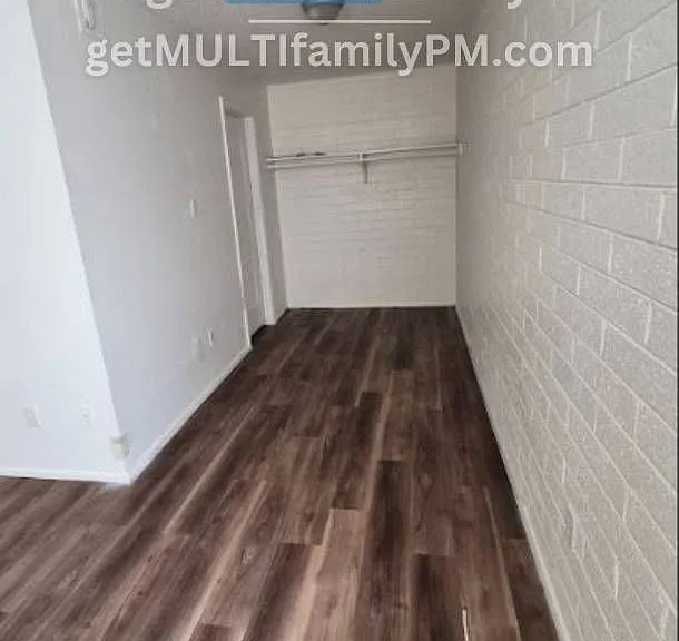 8407 E Coronado Rd #4 — Photo 17