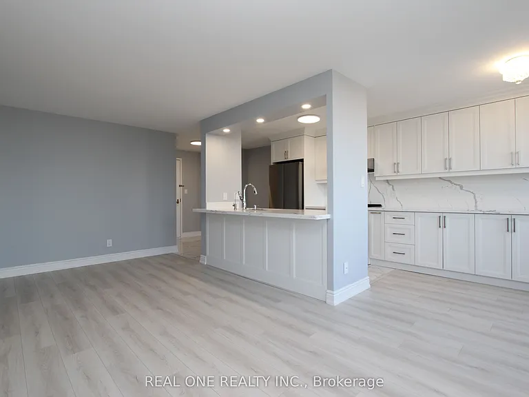 1883 McNicoll Ave #719 — Photo 10