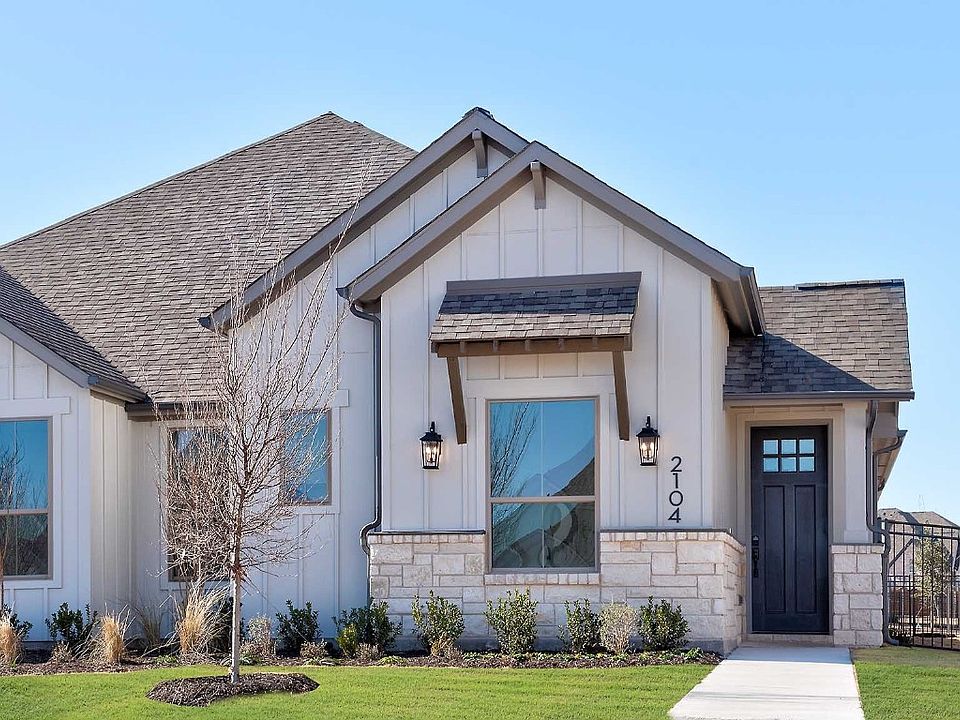 1st image of 2104 Winding Creek Cir