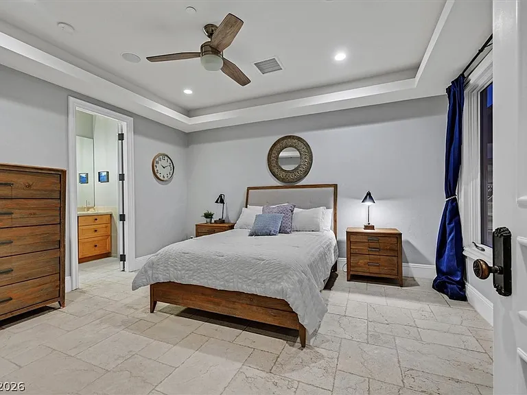 8 Rue Mediterra Dr — Photo 61