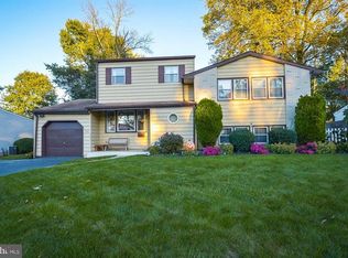 1247 Irma Rd, Warminster, PA 18974