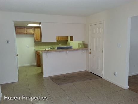 4th image of 9143 Tuolumne Dr
