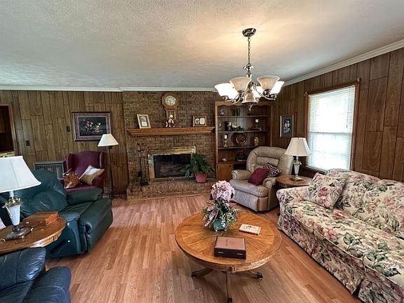 2nd image of 190 Pilgrims Rest Rd