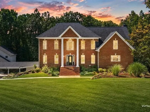 7488 Shadburn Ferry Rd, Cumming, GA 30041