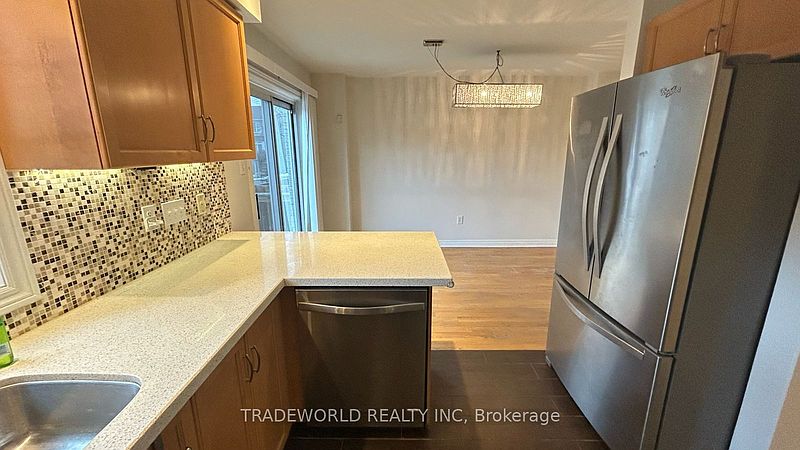 Markham Townhouse for rent - 4 Bedrooms — photo 4