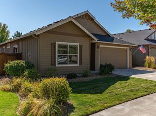 3131 NE Yellow Ribbon Dr, Bend, OR 97701