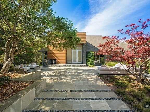 5th image of 103 Reed Ranch Road