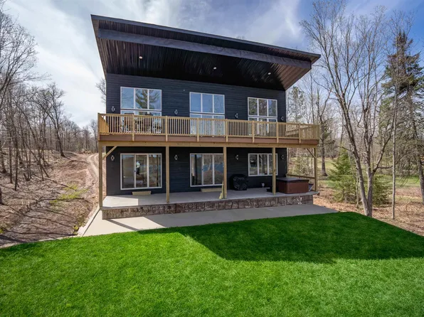 2000 W Chub Lake Rd, Carlton, MN 55718