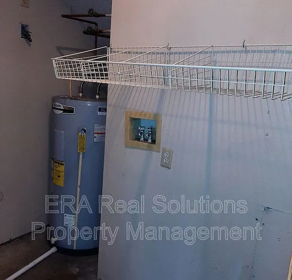 203 John St #C — Photo 6