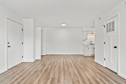 Southcreek Apartments Photo 1