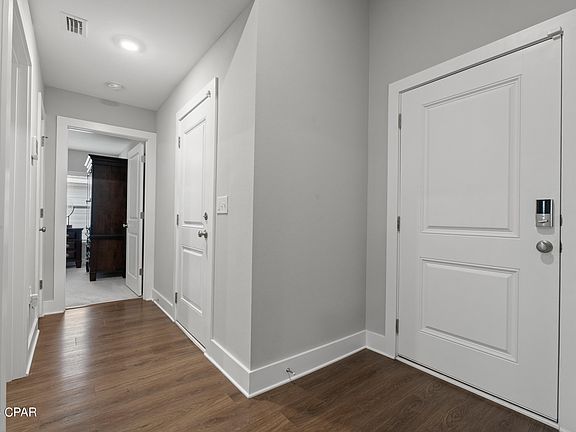 5th image of 278 Bayou Bend Ln