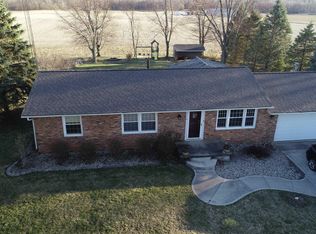 1057 W 200th Rd S, Warsaw, IN