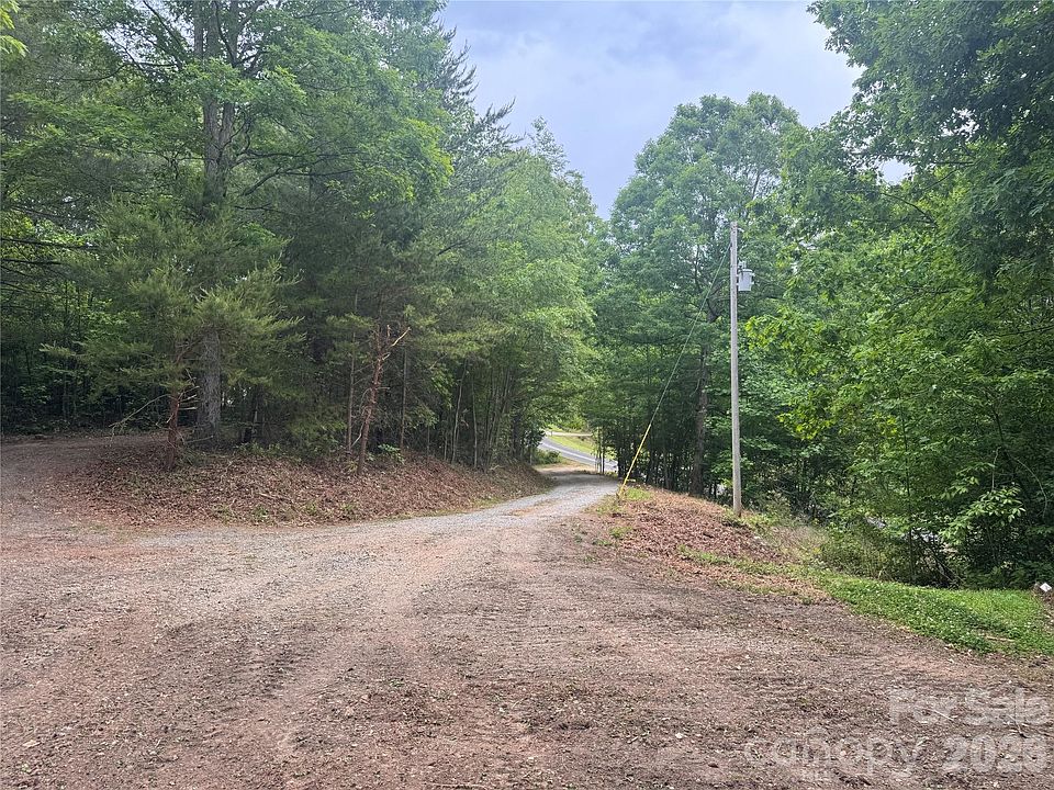 1st image of 124 Parker Rd