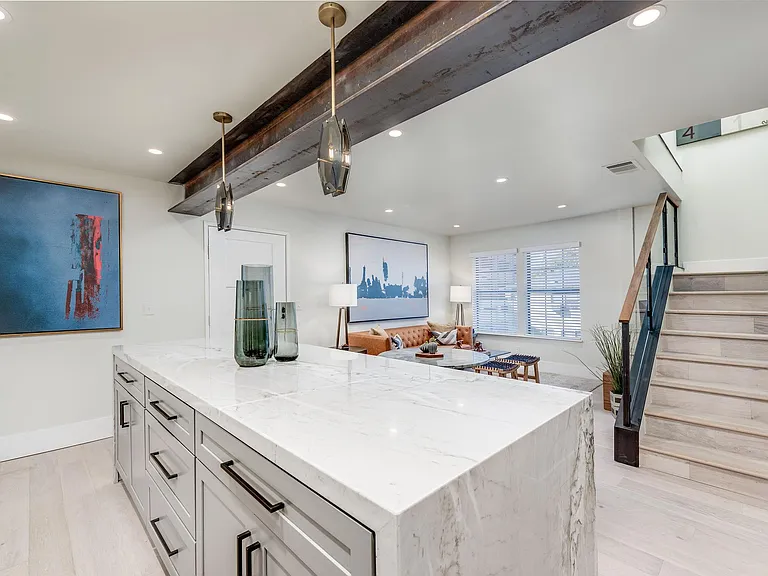 Luxury Spaces — Photo 249
