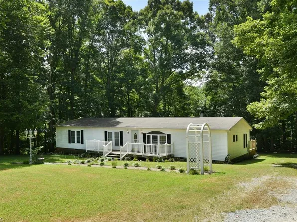 3858 Old Lexington Rd, Winston Salem, NC 27107