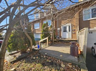 14 Erie St, Pt Colborne, ON L3K 4L7