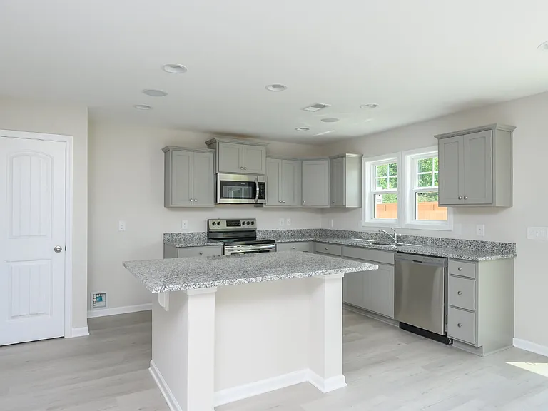105 Bruinen Dr — Photo 13