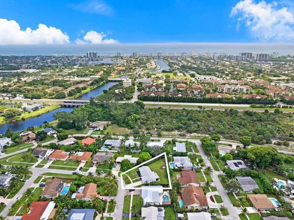 80 Mohigan Cir, Boca Raton, FL 33487