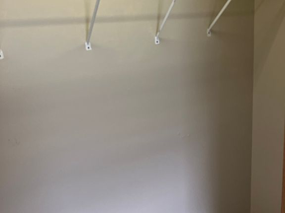5th image of 107 N Linden St
