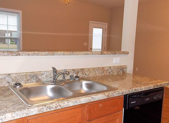 3rd image of 214 Moss Creek Ave APT F