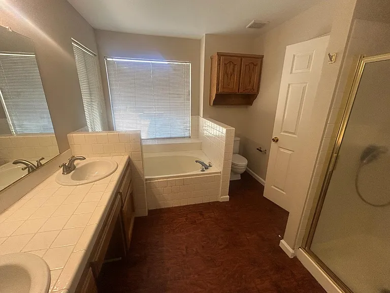3256 W Calimyrna Ave — Photo 7