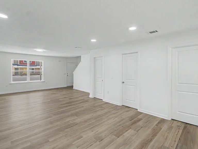 20 Frasier Ln SW #B — Photo 5