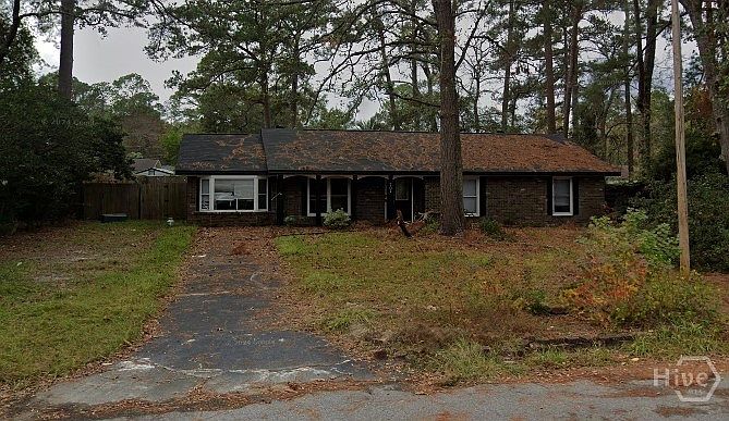 1st image of 707 Marlborough Court