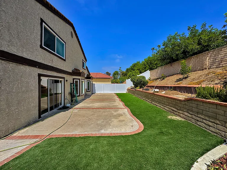 20529 Pacific Dr — Photo 29