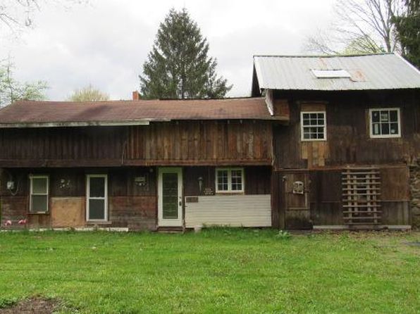 399 Cherrytree Plum Line Rd, Titusville, PA 16354