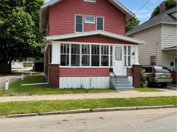 815 W 28th St, Erie, PA 16508