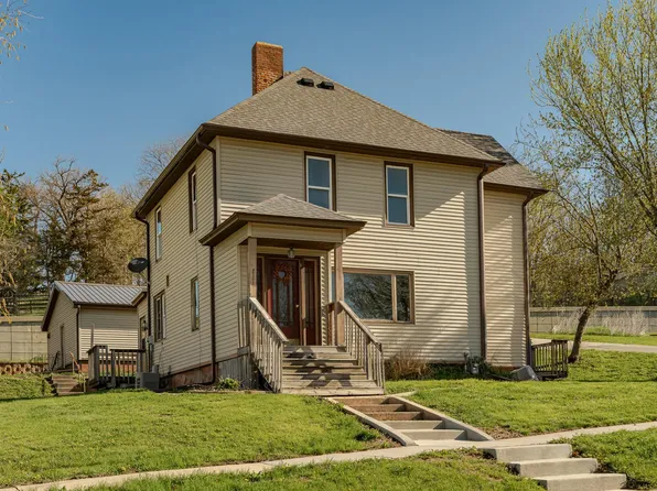 113 Valley St NE, Preston, MN 55965