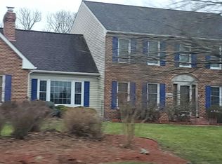 7625 Lake Glen Dr, Glenn Dale, MD 20769