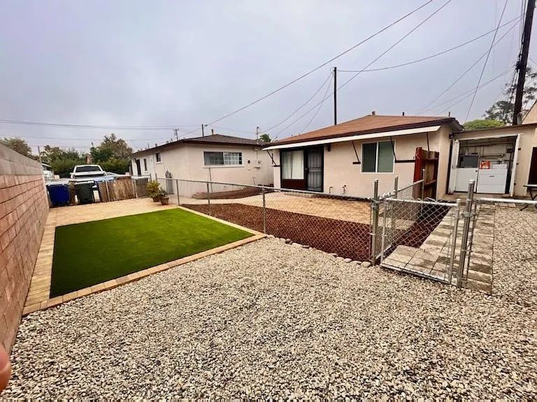 106 James Dr — Photo 14