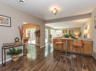 6852 Rochelle Ave, Newark, CA 94560