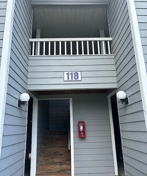 118 B Breezewood Dr #B — Photo 1