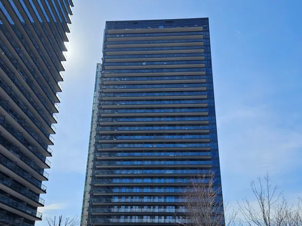 29 Singer Ct #1106, Toronto, ON M2K 0B3