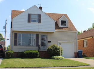 5411 Ridgewood Ave, Parma, OH 44129