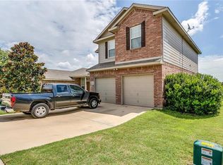 6836 Turtle Stream Dr, Fort Worth, TX 76179