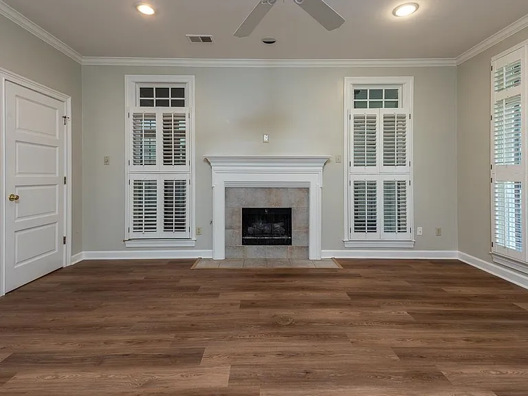 1060 Island Dr — Photo 22