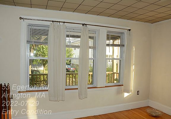 living room (A side)