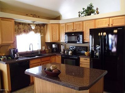 4th image of 1126 E Tonopah Dr