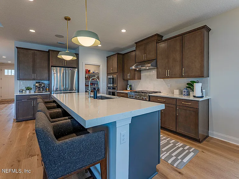 57 Waverly Way — Photo 7