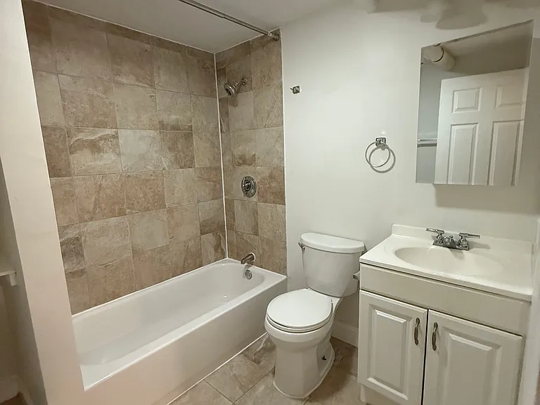 38 Hemenway St #51L — Photo 9