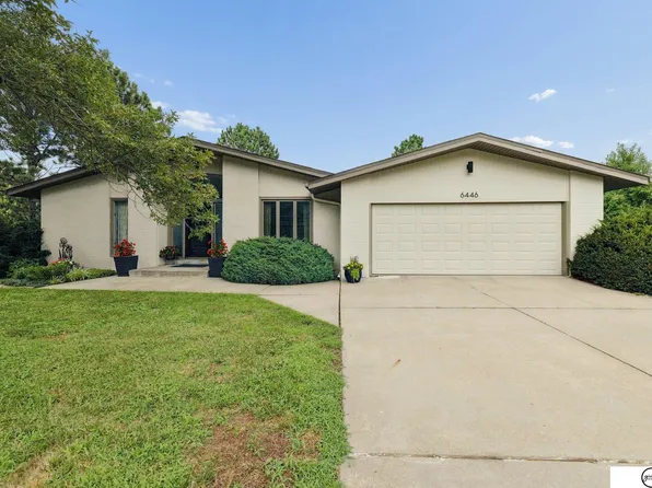 6446 W Shore Dr, Lincoln, NE 68516