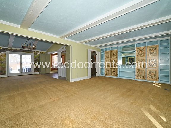 4th image of 530 Elbow Bend Blvd