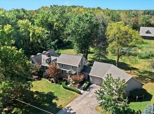 9643 Napier Rd, Northville, MI 48167